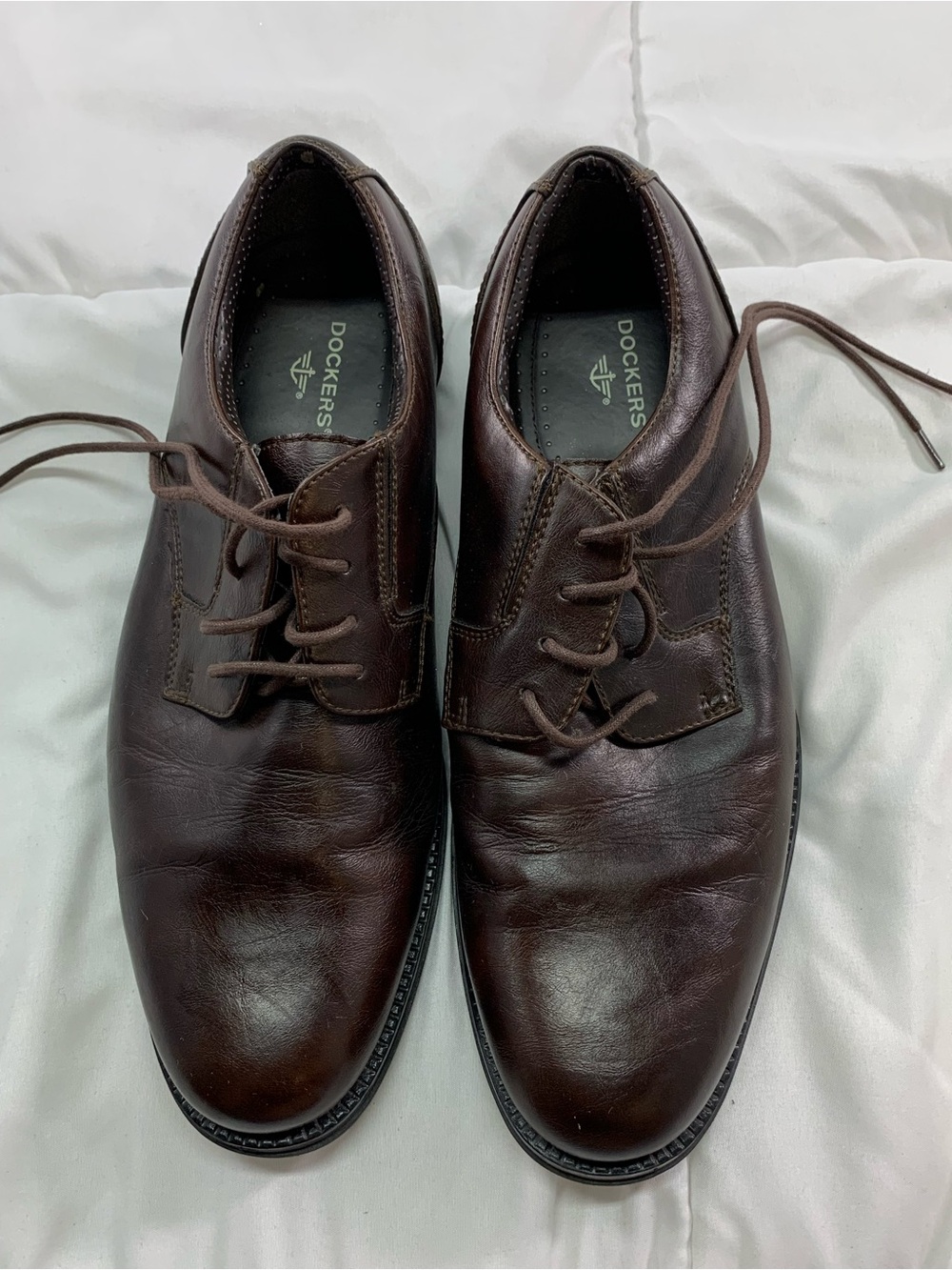 Preloved DOCKERS dress shoes size 9